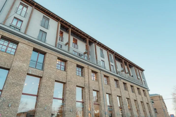 Pārdod dzīvokli, Ūnijas iela 12a, Rīga, Labais krasts, Teika / 172 000 € 17