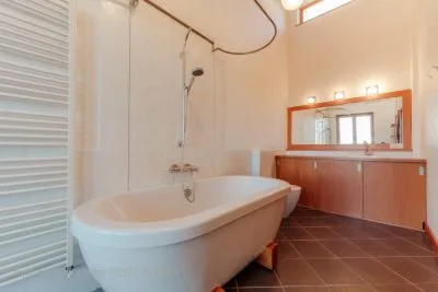 Pārdod dzīvokli, Ūnijas iela 12a, Rīga, Labais krasts, Teika / 172 000 € 11
