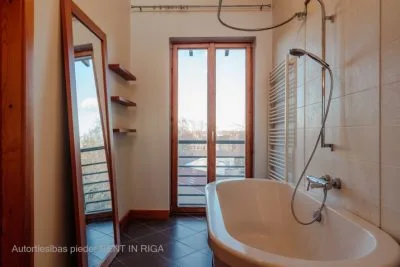 Pārdod dzīvokli, Ūnijas iela 12a, Rīga, Labais krasts, Teika / 172 000 € 1