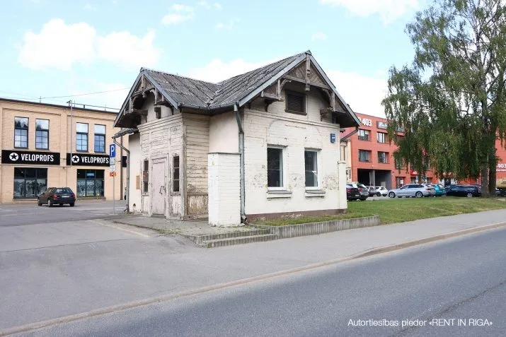 Brīvības iela 401 1