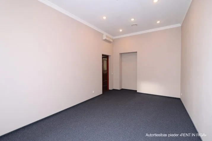 Аренда офиса, Valdemāra улица 20, Rīga, Labais krasts, Centrs / 2 428 € 15