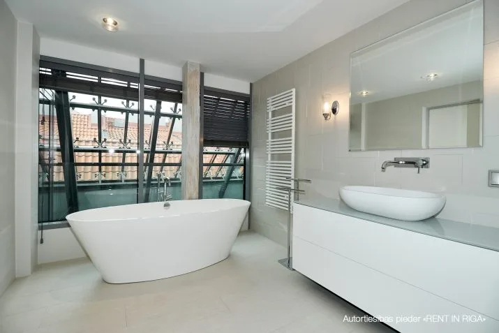 Apartment For Rent, Miesnieku street 13, Rīga, Labais krasts, Centrs / 4 048 € 23