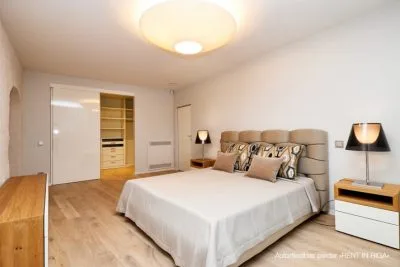 Apartment For Rent, Miesnieku street 17, Rīga, Labais krasts, Centrs / 4 992 € 15