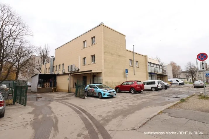 commercial premises For Rent, Valdeķu iela street 10, Rīga, Kreisais krasts, Ziepniekkalns / 2 224 € 15