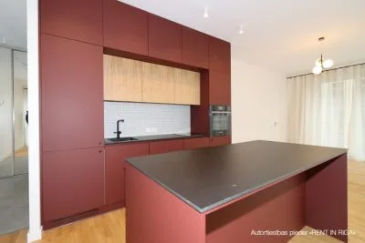 Izīrē dzīvokli, Rūpniecības iela 25, Rīga, Labais krasts, Centrs / 590 € 1