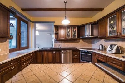 Продажа коммерческой недвижимости, Mikus улица 23, Rīga, Kreisais krasts, Šampēteris / 490 000 € 12
