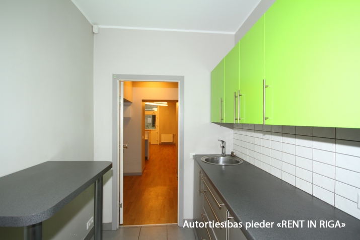 Pārdod dzīvokli, Bruņinieku iela 28, Rīga, Labais krasts, Centrs / 86 000 € 12