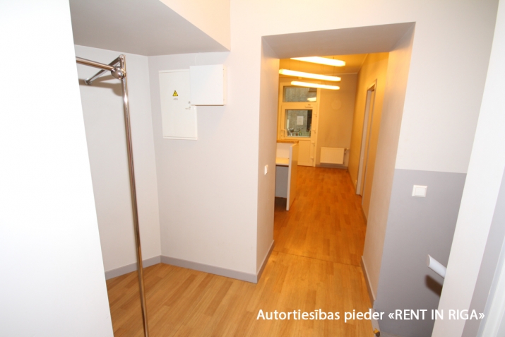 Pārdod dzīvokli, Bruņinieku iela 28, Rīga, Labais krasts, Centrs / 86 000 € 14