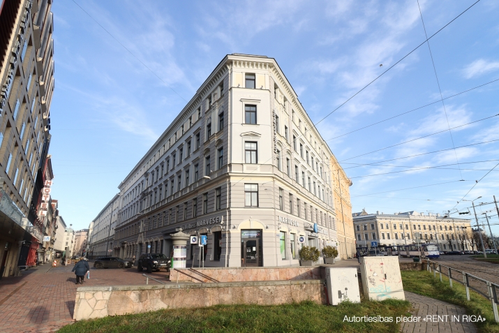 Izīrē biroju, 13. Janvāra iela 3, Rīga, Labais krasts, Centrs / 5 356 € 18