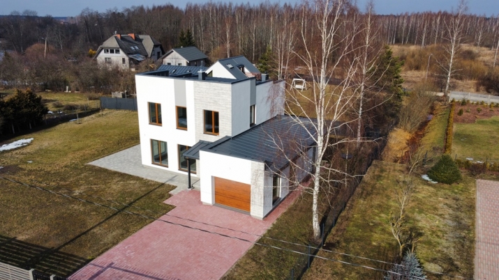 Pārdod māju, Rožu iela 4, Stopiņu novads, Līči / 329 000 € 35