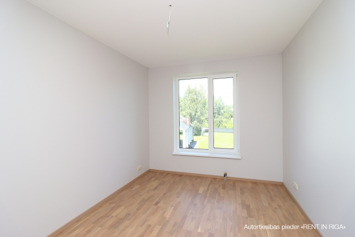 Pārdod māju, Rožu iela 4, Stopiņu novads, Līči / 329 000 € 17