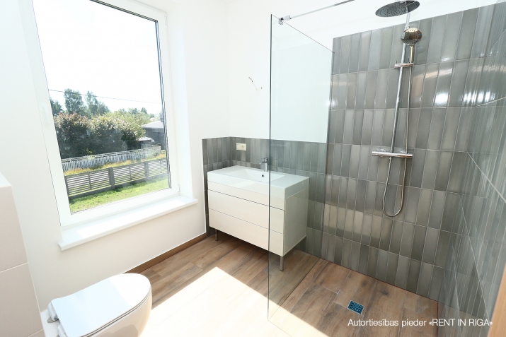 Pārdod māju, Rožu iela 4, Stopiņu novads, Līči / 329 000 € 21