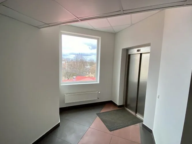Pārdod biroju, Ieriķu iela 15, Rīga, Labais krasts, Purvciems / 430 000 € 15