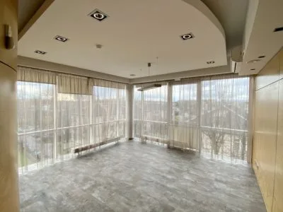 Продажа офиса, Ieriķu улица 15, Rīga, Labais krasts, Purvciems / 975 240 € 1