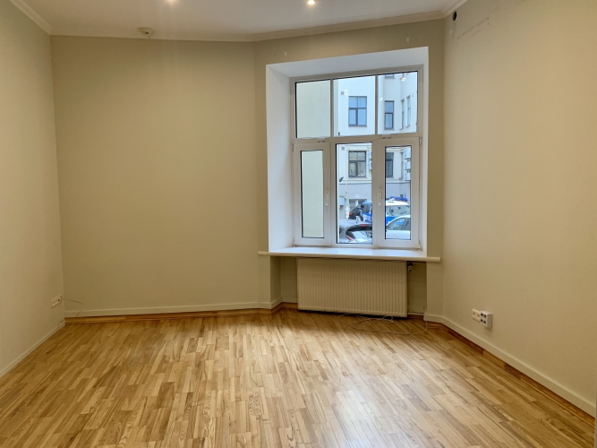 Izīrē biroju, Vīlandes iela 6, Rīga, Labais krasts, Centrs / 1 056 € 9