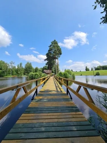 Trīssaliņas ... 4