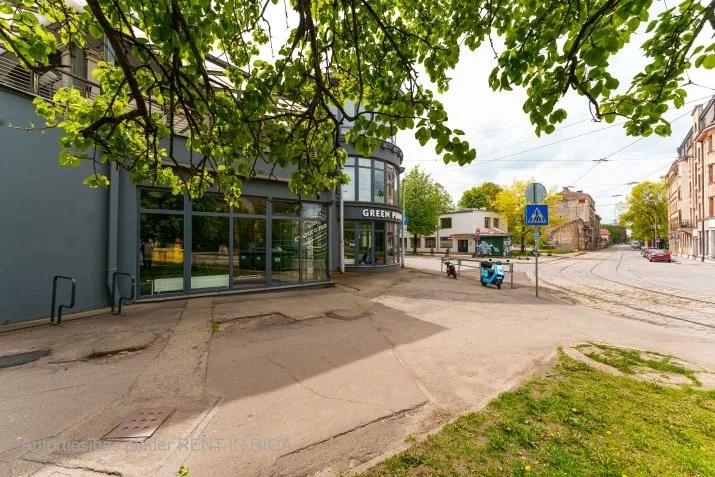 Pētersalas iela 1 3