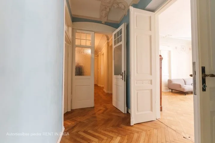 Pārdod dzīvokli, Lāčplēša iela 23, Rīga, Labais krasts, Centrs / 299 000 € 18