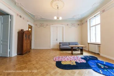 Pārdod dzīvokli, Lāčplēša iela 23, Rīga, Labais krasts, Centrs / 299 000 € 2