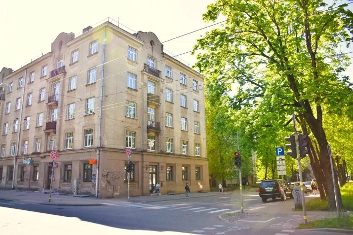 Продажа квартиры, Krišjāņa Valdemāra улица 103, Rīga, Labais krasts, Centrs / 179 000 € 16