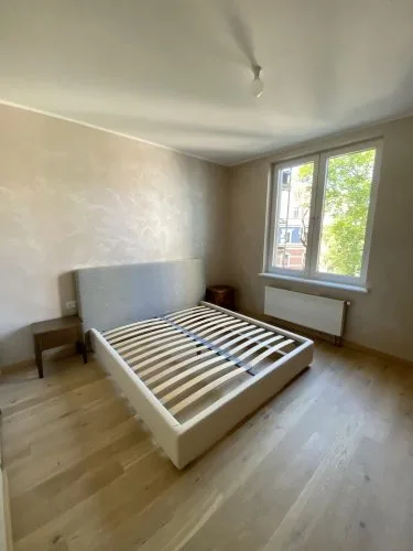 Pārdod dzīvokli, Strēlnieku iela 7, Rīga, Labais krasts, Centrs / 265 000 € 3