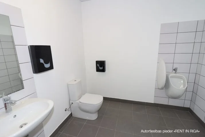 Office For Rent, Brīvības gatve street 403, Rīga, Labais krasts, Jugla / 335 € 11