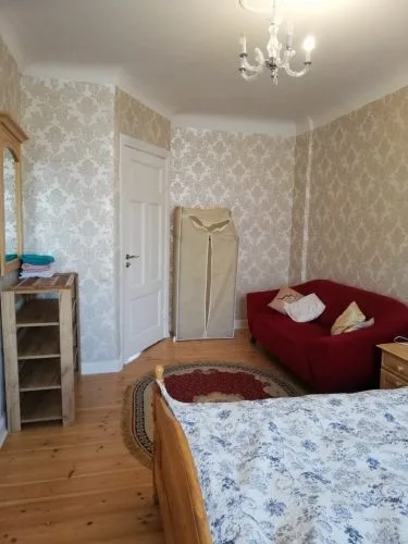 Izīrē dzīvokli, Emīlijas Benjamiņas iela 13, Rīga, Labais krasts, Centrs / 750 € 2