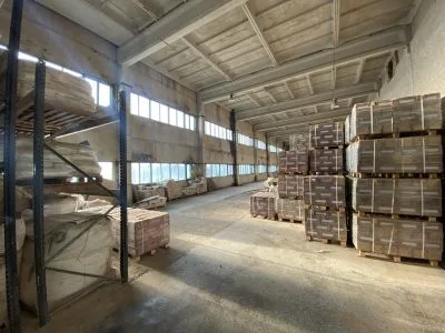 Izīrē noliktavu, Emburga 1, Brocēnu novads, Brocēni / 4 500 € 3