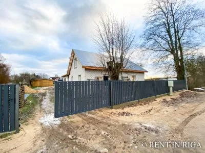 Pārdod māju, Robežu iela 28, Dobeles novads, Dobele / 180 000 € 1