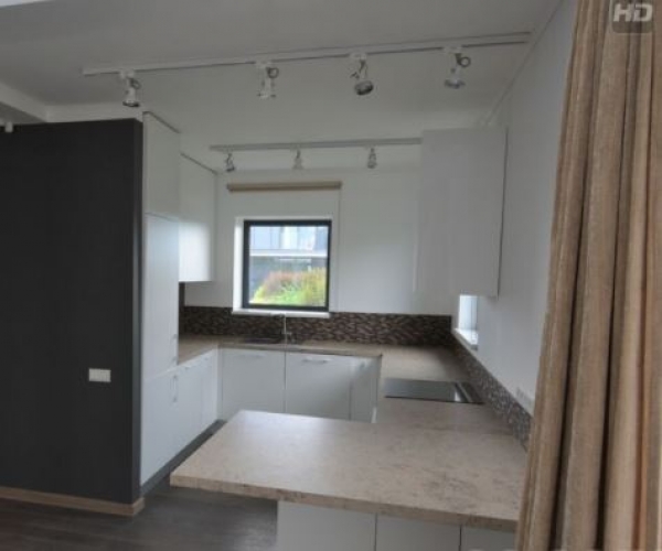 Pārdod māju, Jūras iela 16, Babītes novads, Babītes pagasts, Piņķi / 395 000 € 13