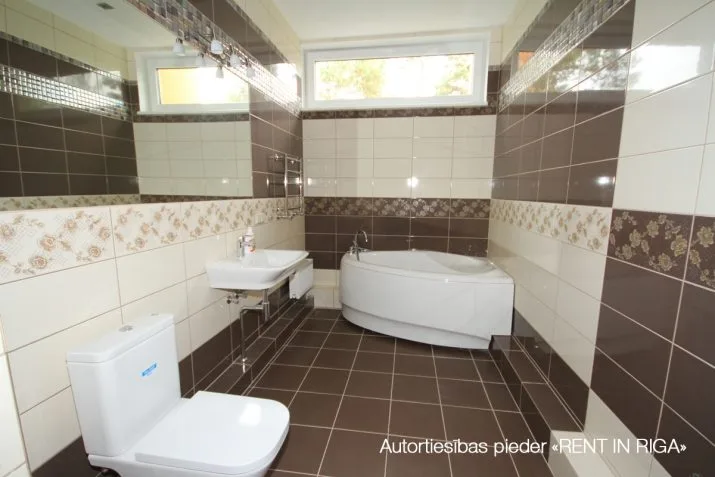 Pārdod dzīvokli, Vienības prospekts 20, Jūrmala, Bulduri / 162 000 € 9