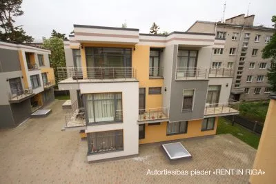 Pārdod dzīvokli, Vienības prospekts 20, Jūrmala, Bulduri / 162000 € 4