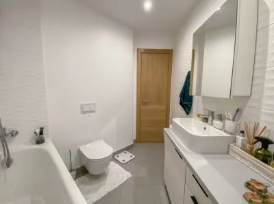 Izīrē dzīvokli, Vesetas iela 26, Rīga, Labais krasts, Centrs / 990 € 18
