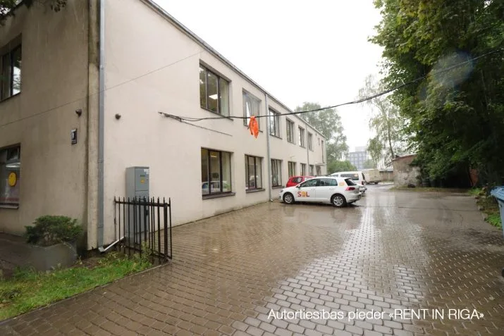 commercial premises For Rent, Pētersalas street 1, Rīga, Labais krasts, Centrs / 4 560 € 26