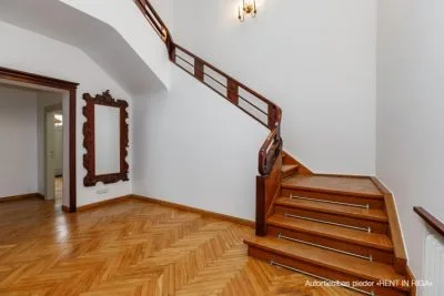 Izīrē māju, Emīla Melngaiļa iela 6, Rīga, Labais krasts, Centrs / 4 900 € 7