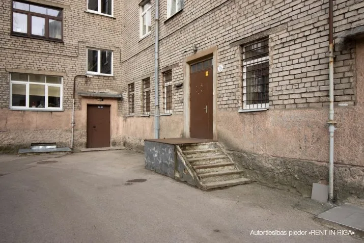 commercial premises For Rent, Sarkandaugavas street 7, Rīga, Labais krasts, Sarkandaugava / 299 € 11