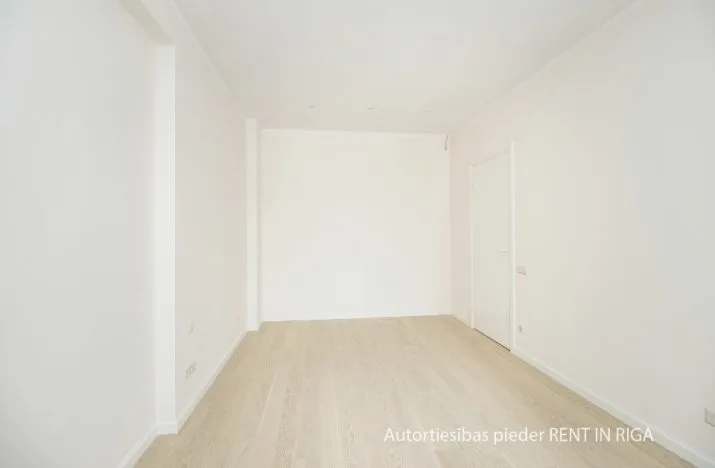 Аренда квартиры, Aleksandra Čaka улица 123, Rīga, Labais krasts, Centrs / 690 € 5