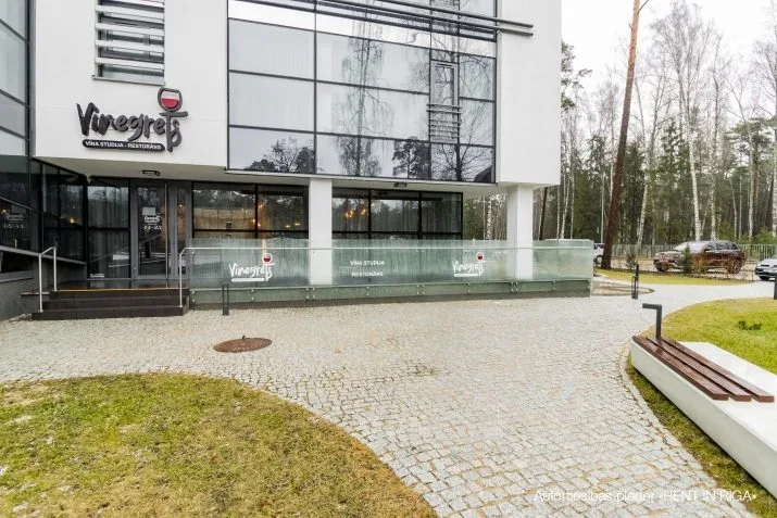 commercial premises For Rent, Mežaparka prospekts street 1, Jūrmala, Dzintari / 4 000 € 25