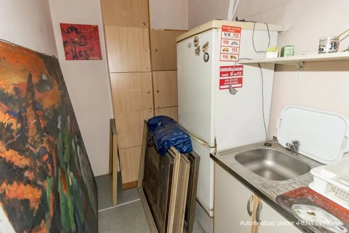 commercial premises For Rent, Krišjāņa Valdemāra street 93, Rīga, Labais krasts, Centrs / 325 € 11