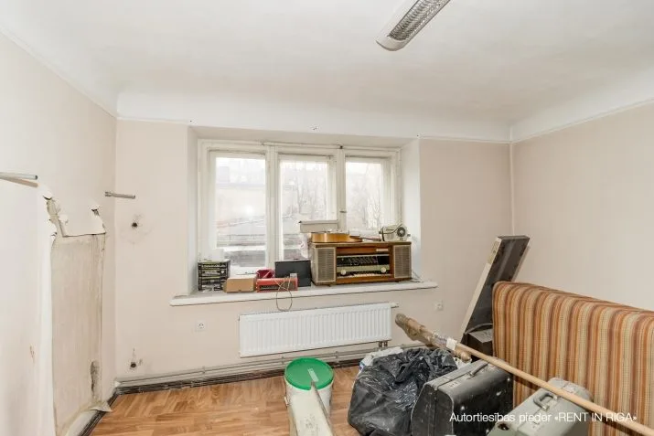 commercial premises For Rent, Krišjāņa Valdemāra street 93, Rīga, Labais krasts, Centrs / 325 € 10
