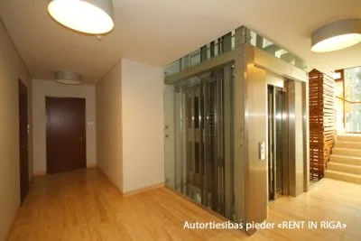 Izīrē dzīvokli, Dzintaru prospekts iela 36, Jūrmala, Dzintari / 2 800 € 26
