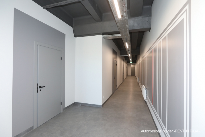 Izīrē ražošanas telpas, Brīvības gatve iela 201, Rīga, Labais krasts, Teika / 2 097 € 8