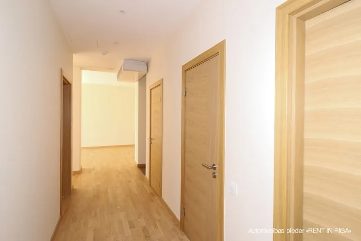 Pārdod dzīvokli, Mežaparka prospekts iela 1, Jūrmala, Dzintari / 310 000 € 12