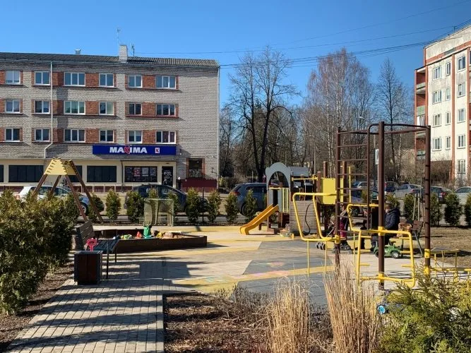 Pārdod dzīvokli, Zasulauka iela 13, Rīga, Kreisais krasts, Šampēteris / 58 900 € 12