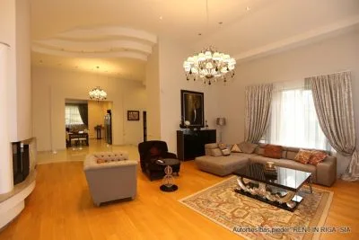 Pārdod māju, Taku iela 18, Rīga, Labais krasts, Berģi / 450 000 € 1