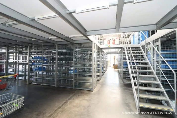 commercial premises For Rent, Zemzaru street 1, Rīga, Kreisais krasts, Šampēteris / 19 000 € 11