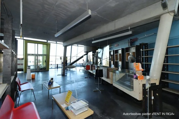Warehouse facilities For Rent, Zemzaru street 1, Rīga, Kreisais krasts, Šampēteris / 19 000 € 5
