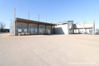 Warehouse facilities For Rent, Zemzaru street 1, Rīga, Kreisais krasts, Šampēteris / 19 000 € 12