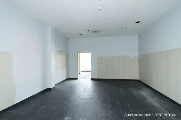Izīrē biroju, Brīvības gatve iela 244, Rīga, Labais krasts, Teika / 2 256 € 8