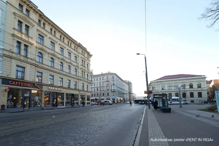 Merķeļa iela 2 5